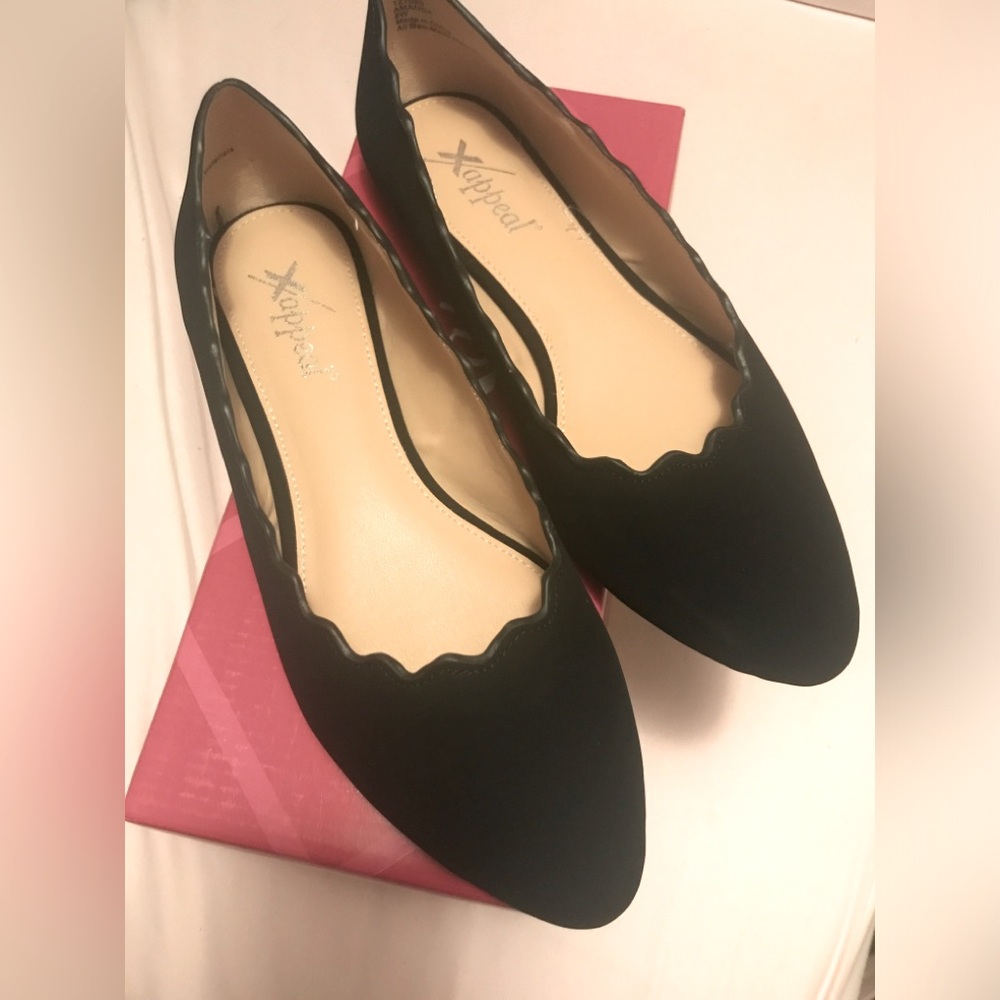 Cute Black Flats